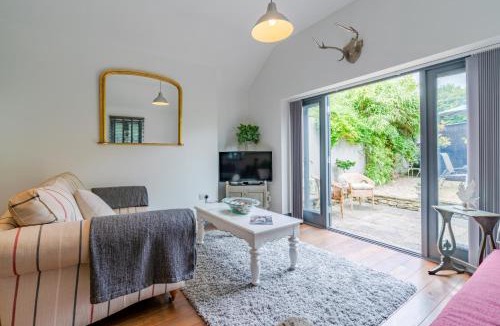 Kidlington House | Buff Lodge