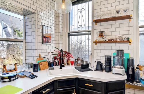 Front Park House | Buffalo 3BR Retreat Near Elmwood + Downtown