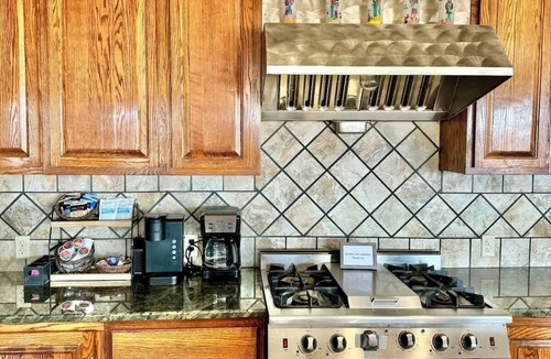 Tahlequah Cabin | Buffalo Cabin Gorgeous Illinois River view