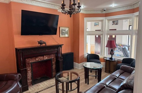 Allentown House | Buffalo Guesthouse