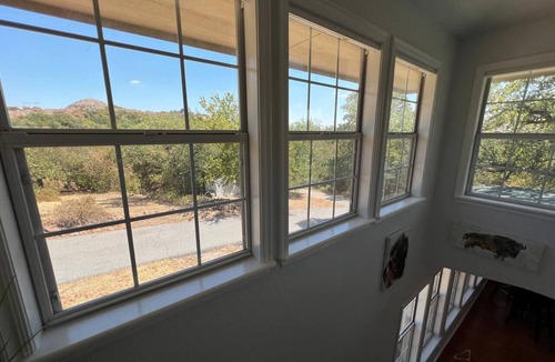 Medicine Park House | Buffalo House - Free Boat/Trailer parking