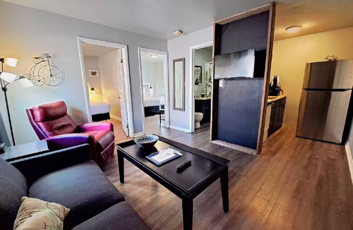 West Colorado Springs Hotel | Buffalo Lodge Bicycle Resort