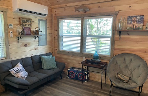 Lobelville Cabin | Buffalo River new cabin cozy retreat