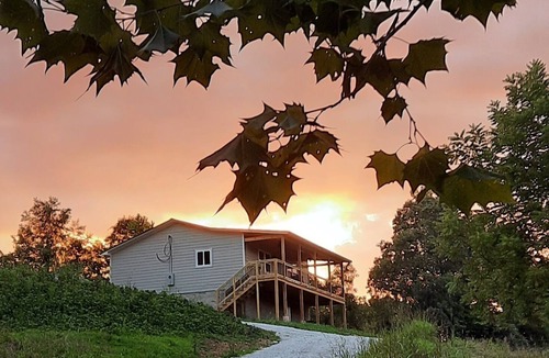 Saint Joe Cabin | Buffalo River Paddle N Play Hideaway