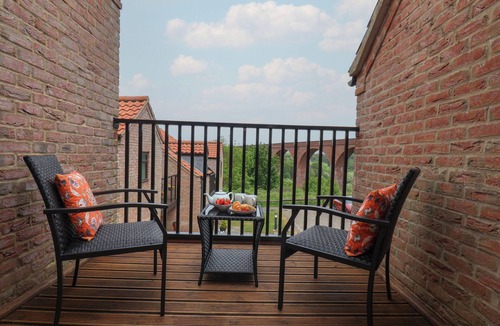 Ruswarp Cottage | Buffers