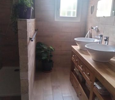 Teloche House | Bugatti 4 chambres- 4 lits doubles