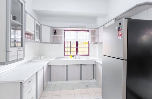 Bukit Damansara House | Bukit Damansara 84 by Manhattan Group