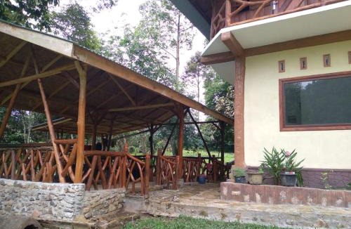 Bohorok House | Bukit Lawang Batu Kapal Rimba House