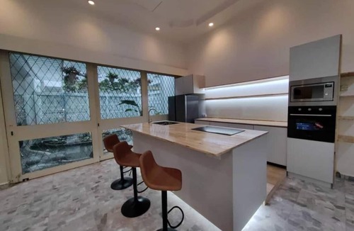 Kuala Lumpur Villa | Bukit Tunku Grande Villa by uBook