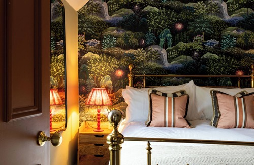 Sonning Hotel | Bull Inn