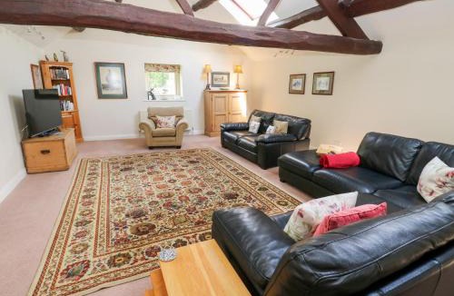 Millhouse Green House | Bullace Barn