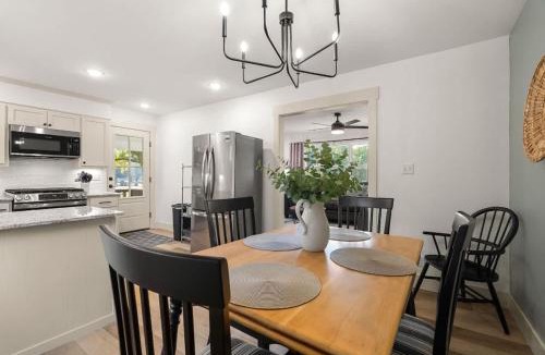 Greenwood House | Bulldog Bliss Family Cottage