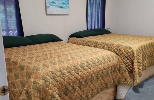 Jefferson Cabin | Bullfrog Marina RV Park and Cabins