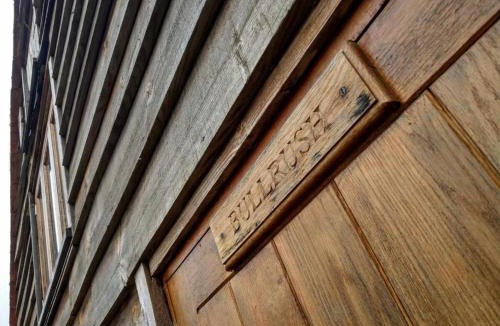 Stonor House | Bullrush at White Pond Farm