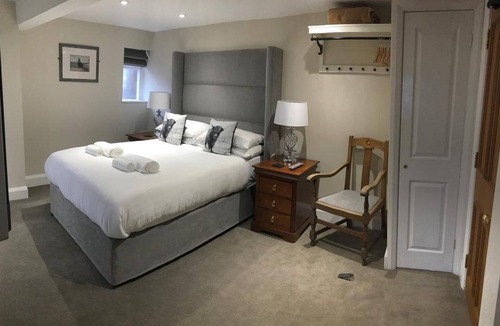 Hartshorne Hotel | Bulls Head