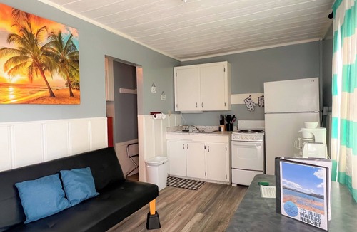 Protem Resort | BullShoalsLakeCabinONEBlueWatersResort