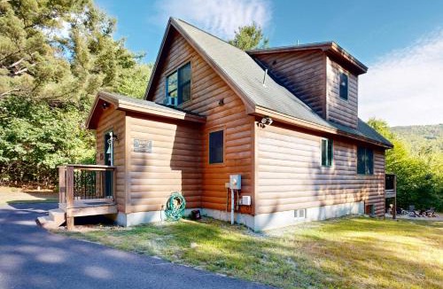 Greenwood House | Bullwinkle Lodge