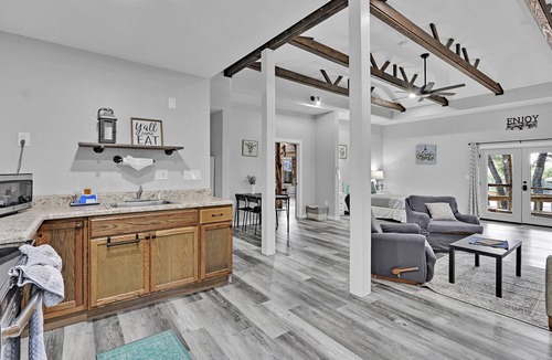 Bulverde Cottage | Bulverde Cottage at Moonlight Getaway