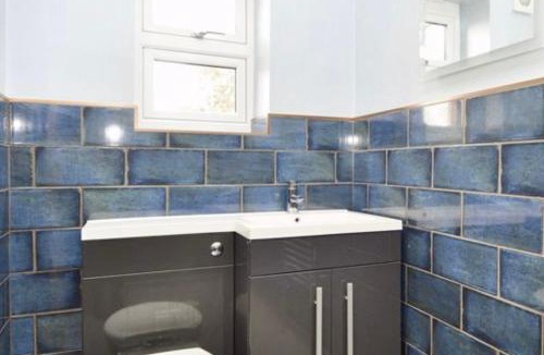 Albrighton Bed & Breakfast | Bumble cottage