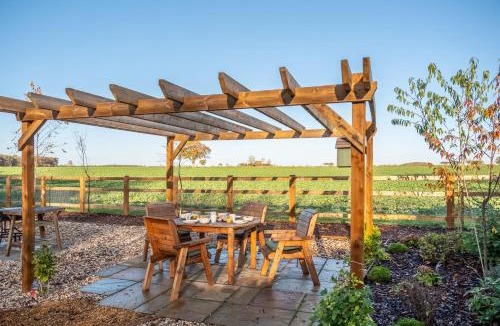 Bury St Edmunds House | Bumblebee Cottage