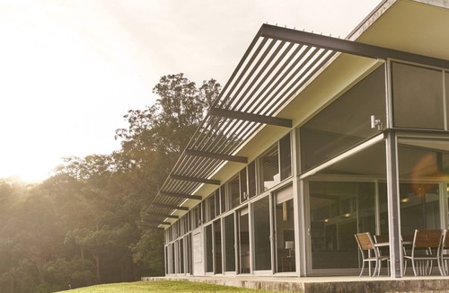 Kangaroo Valley House | Bundaleer - Architect designed, stunning views!