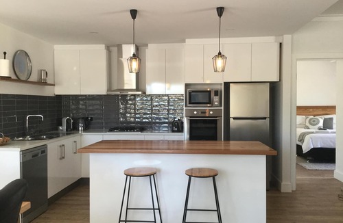 McLaren Flat Cottage | BUNDALEER COTTAGE - B & B