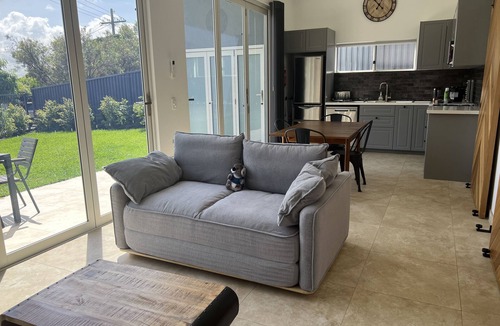 Bundeena House | Bundeena Base Cottage