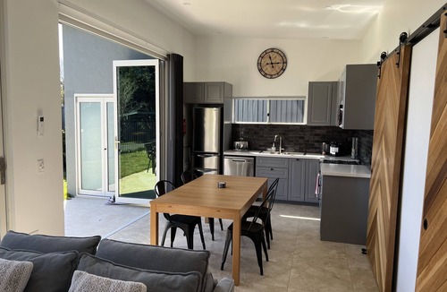 Bundeena House | Bundeena Base Cottage