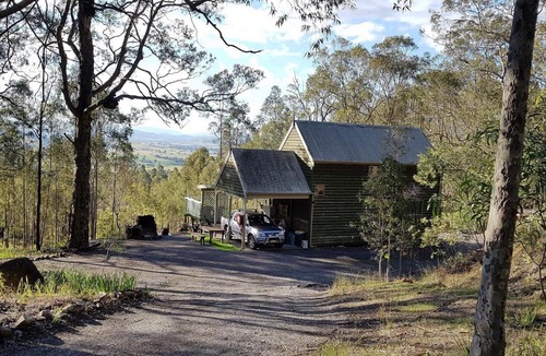 Vacy House | Bundera Lodge