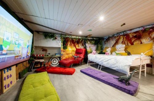 Calais Apartment | Bundle 2 Apparts, 12 person - Parking, station, beach