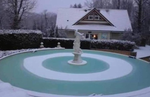 Saint-Georges-d'Esperanche House | Bungalow Familial