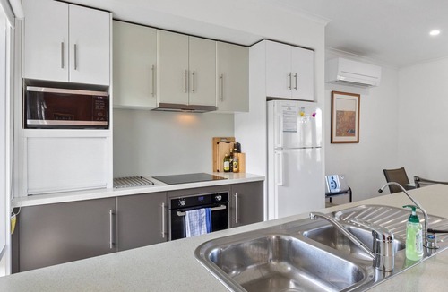 Normanville House | Bungala Cottage - 28 Jetty Road