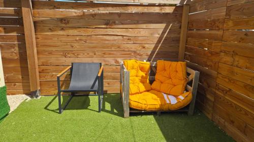 Chateauneuf-les-Martigues Apartment | Bungalow Privé - Calme - Climatisation - Parking gratuit