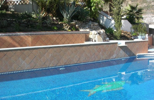 Arenas House | Bungalow 2-4 persons, pool, AC, WIFI, sea view, sand beaches in Torre del Mar