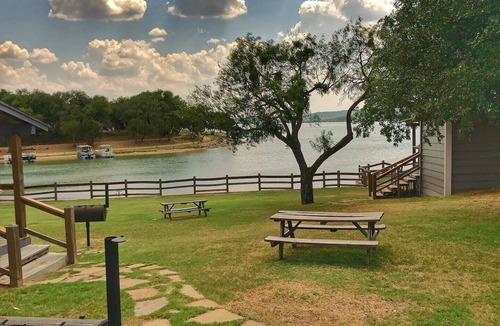 Graford House | Bungalow #4 at Possum Kingdom Lake