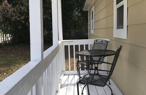 Gainesville House | Bungalow by the Lake