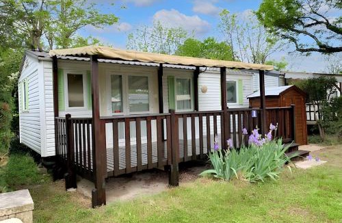 Sampzon House | Bungalow Charmant à Sampzon 32 m² avec Vue Montagne