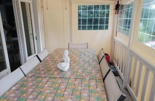 Saint-Arnoult House | Bungalow convivial à Saint-Arnoult avec piscine