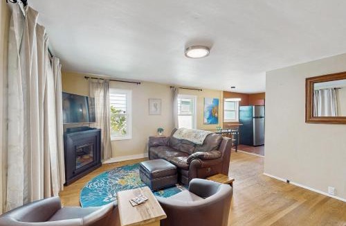 Roxhill House | Bungalow Flora