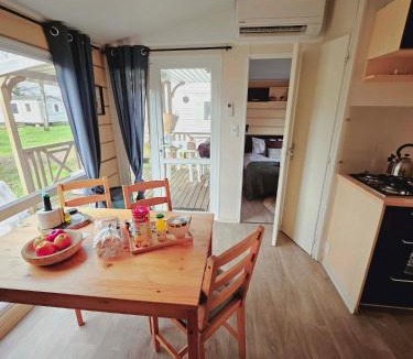 La Boissiere-de-Montaigu Other | Bungalow Cosy équipé
