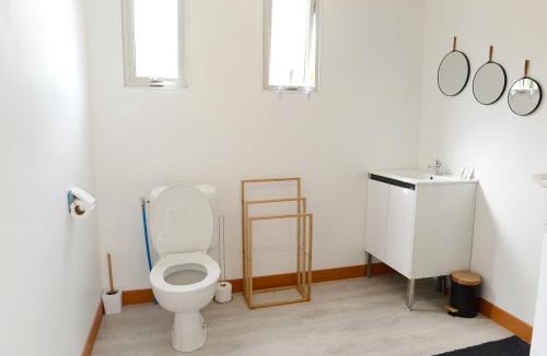 Saint-Andre-dAllas House | BUNGALOW