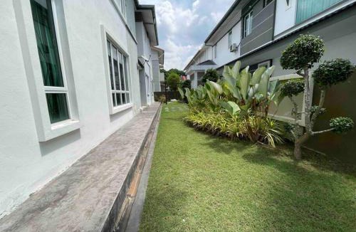 Nibong Tebal House | Bungalow in exclusive area