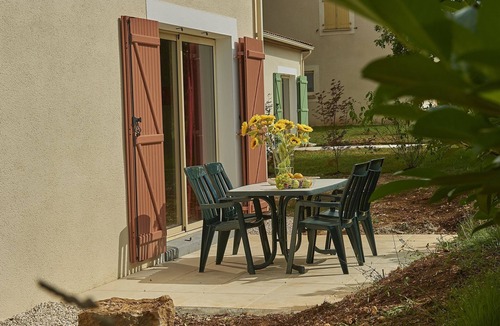 Lanzac House | Bungalow in Lanzac with Private Terrace