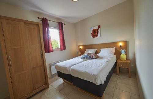 Lanzac House | Bungalow in Lanzac with Private Terrace