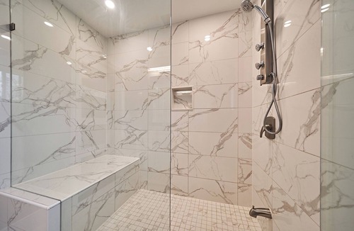 Ashburn House | Bungalow in North Oshawa