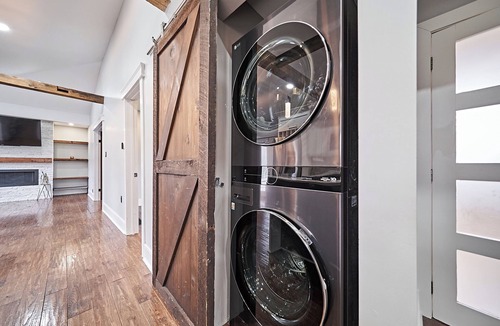 Ashburn House | Bungalow in North Oshawa