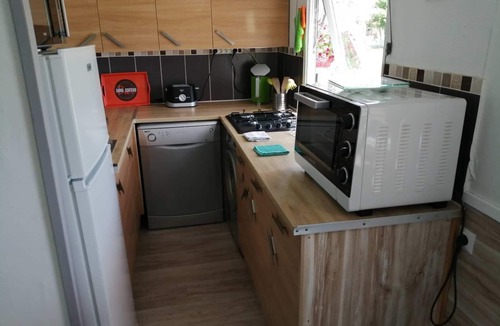 Tarascon House | Bungalow Le Platane with private SPA