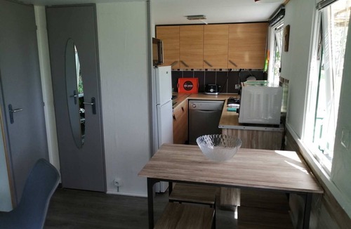 Tarascon House | Bungalow Le Platane with private SPA