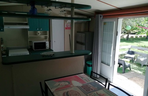 Tarascon House | Bungalow Olivier du Mas Maurane