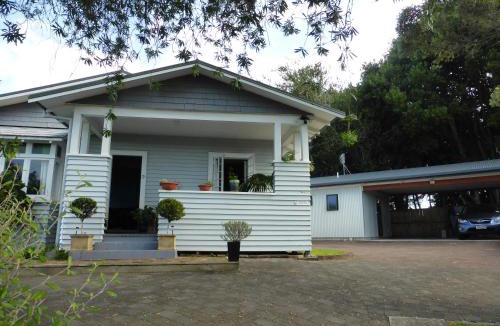 Bethlehem Apartment | Bungalow on Bell Common